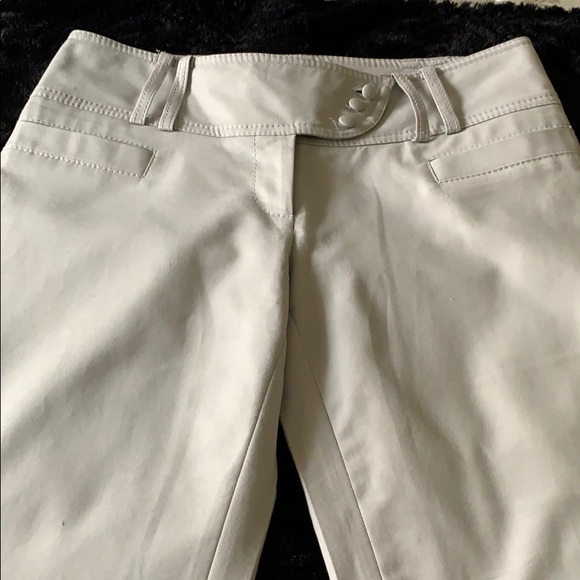 Cache Capris - Picture 6 of 8